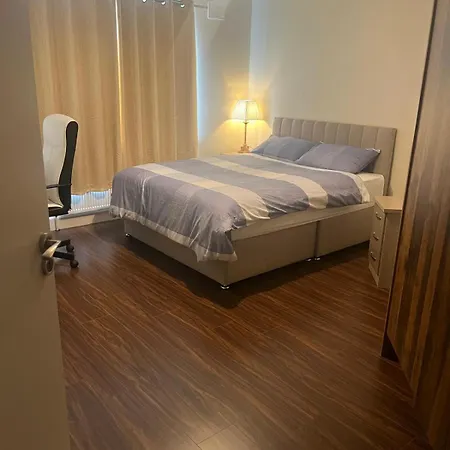 Accomodation *