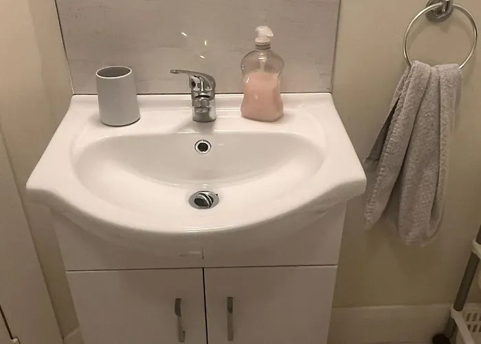 Accomodation * Galway